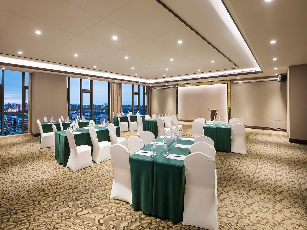 Holiday Inn Beijing Airport Zone By Ihg Shunyi Bagian luar foto