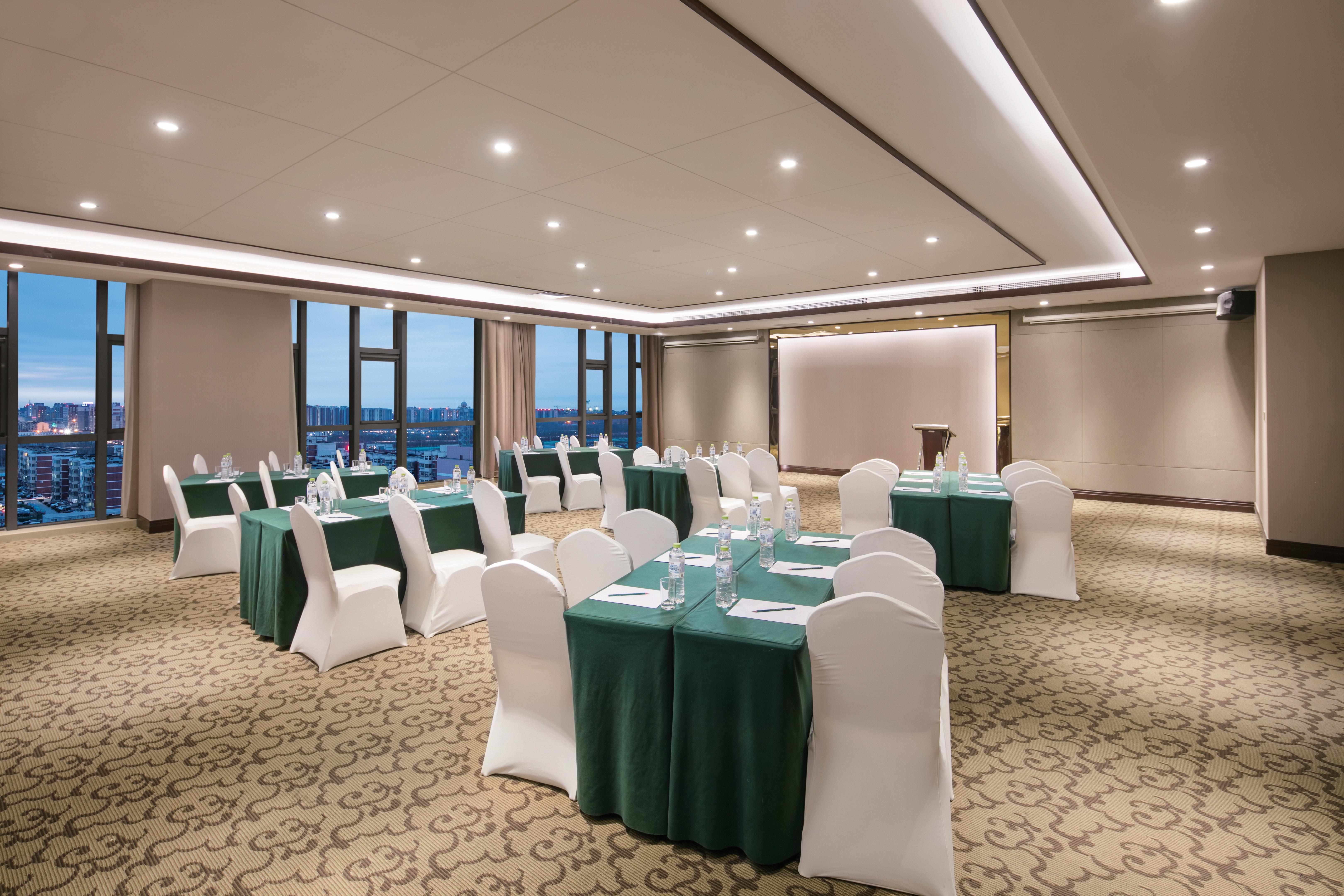 Holiday Inn Beijing Airport Zone By Ihg Shunyi Bagian luar foto